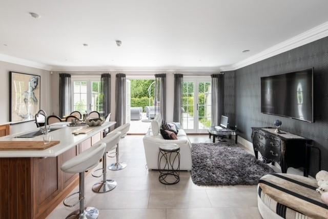 House Garden Road in Greater London