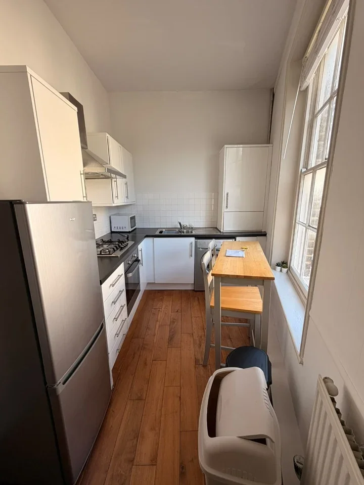 Flat Malden Road in Greater London