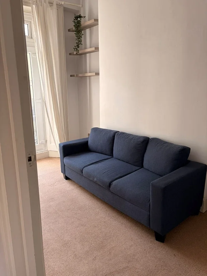 Flat Malden Road in Greater London