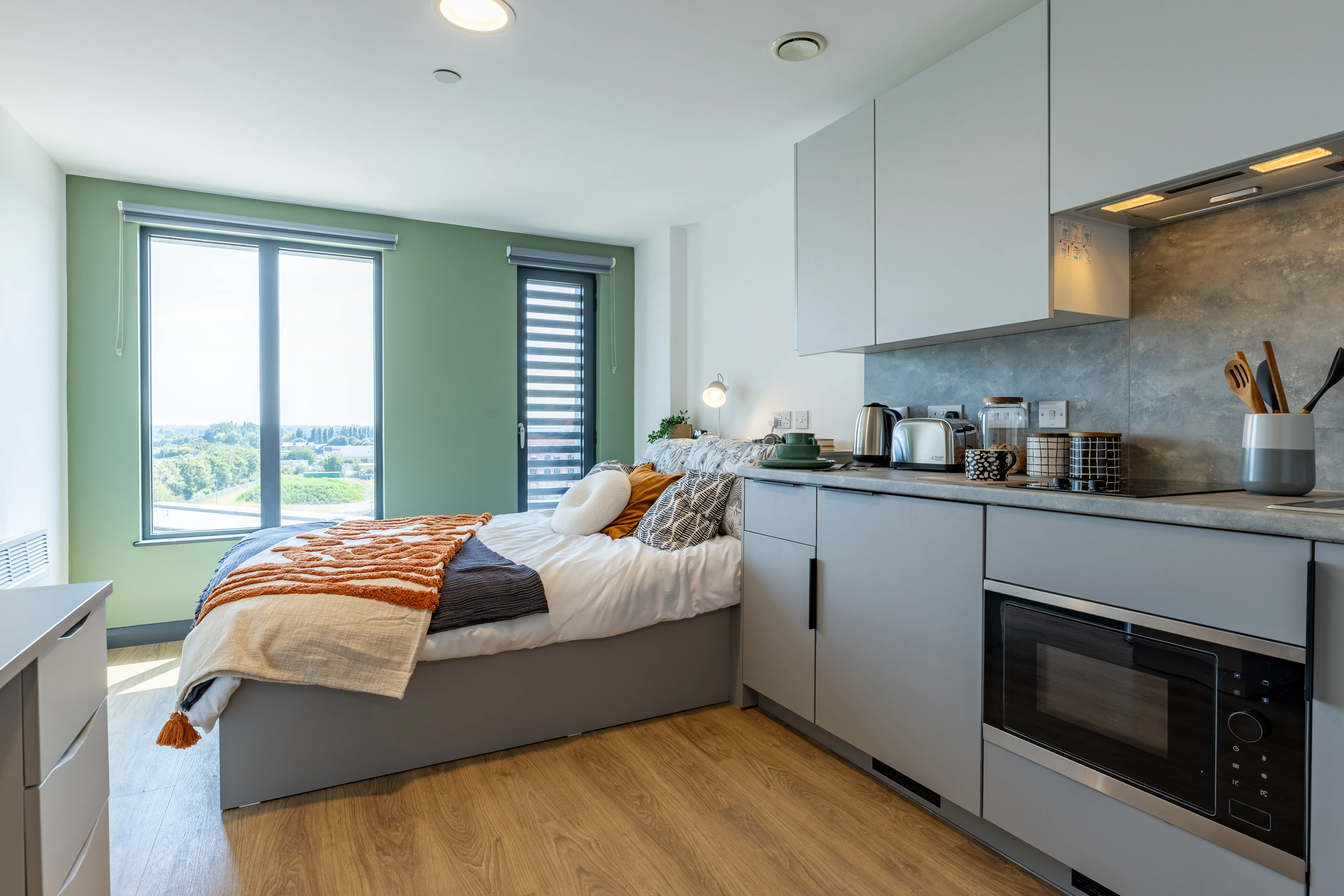 Room Weekday Cross in Nottingham