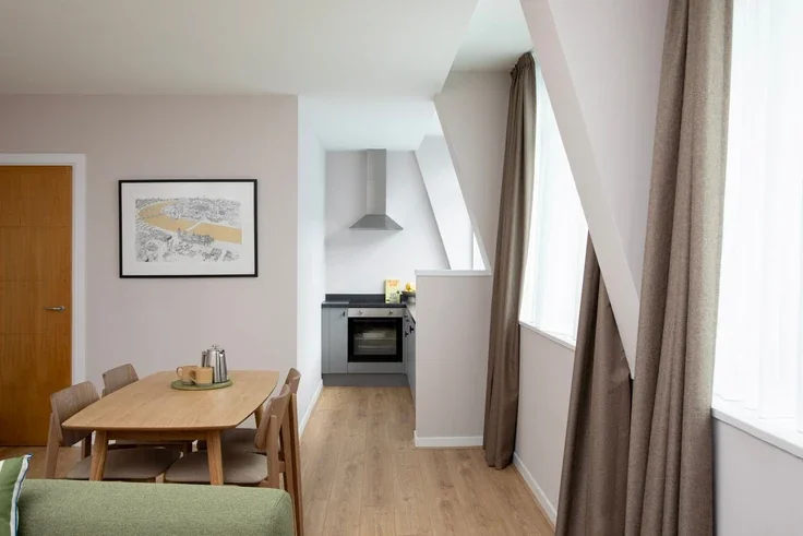 Flat Watling Street in City of London