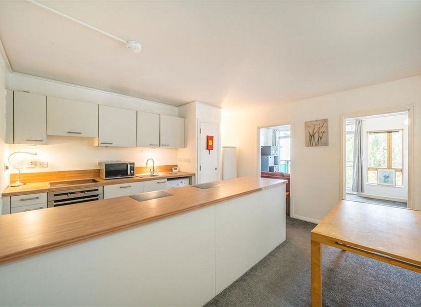 Flat John Harrison Way in Greater London