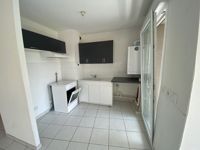 Appartement Rue Marcel Thil à Reims
