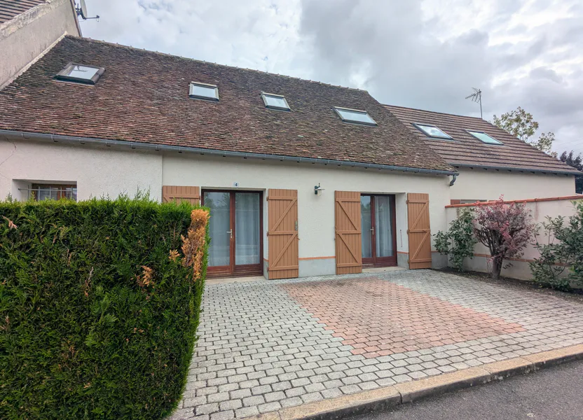 House Rue de Champoigny in Ingré