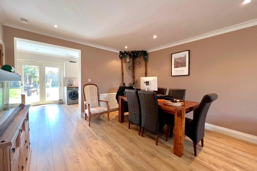 House Hatch Close in Borough of Runnymede