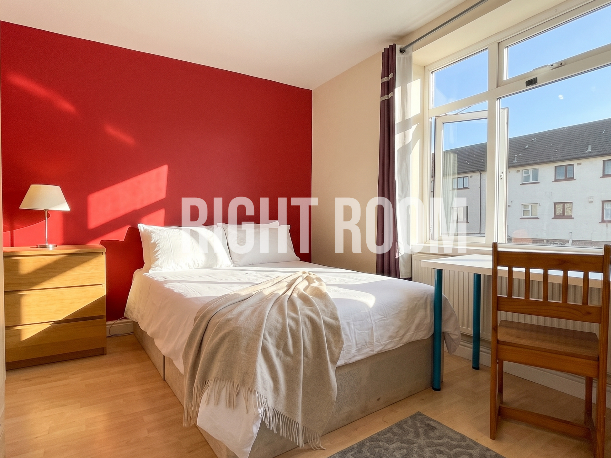 Room Strattondale Street in Greater London