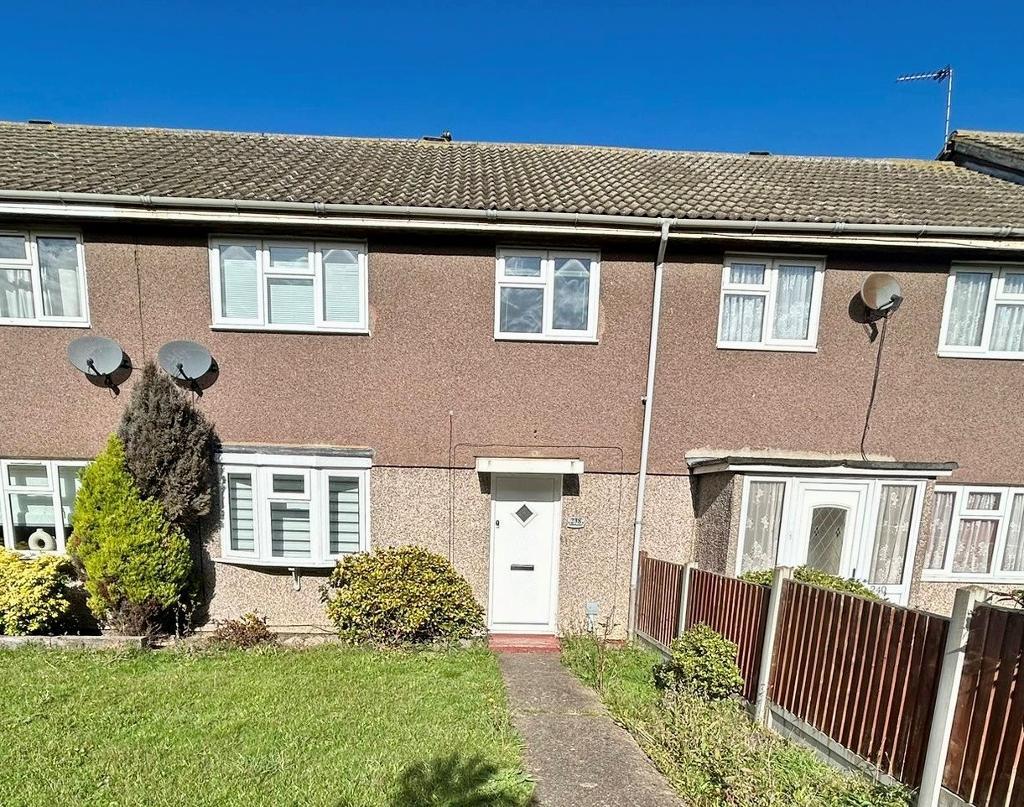 House Lyndhurst Road in Corringham
