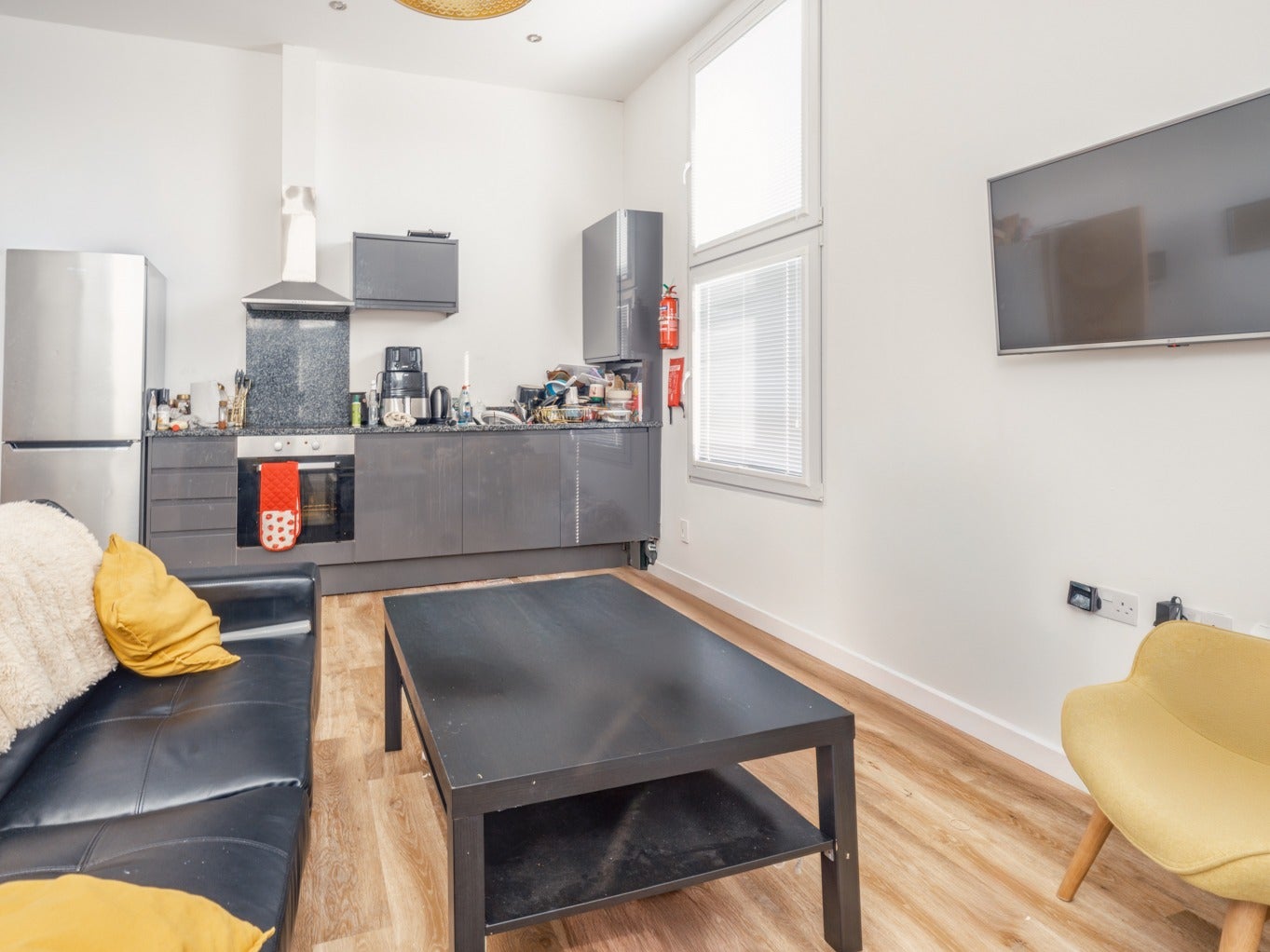 Flat Osborne Terrace in Newcastle upon Tyne