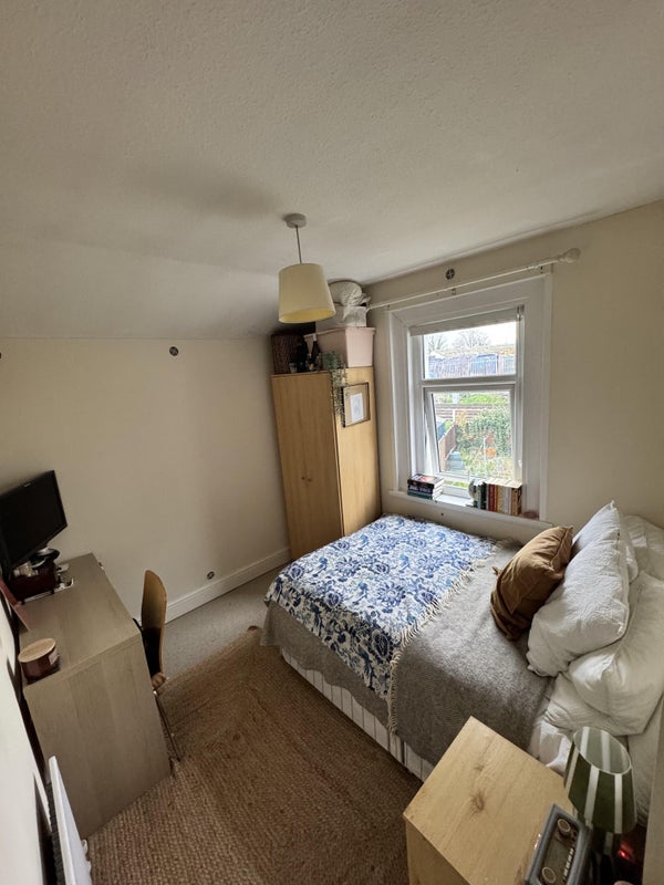 Room Marsala Road in Greater London