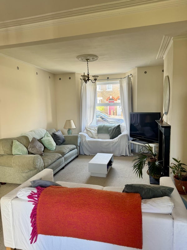 Room Marsala Road in Greater London
