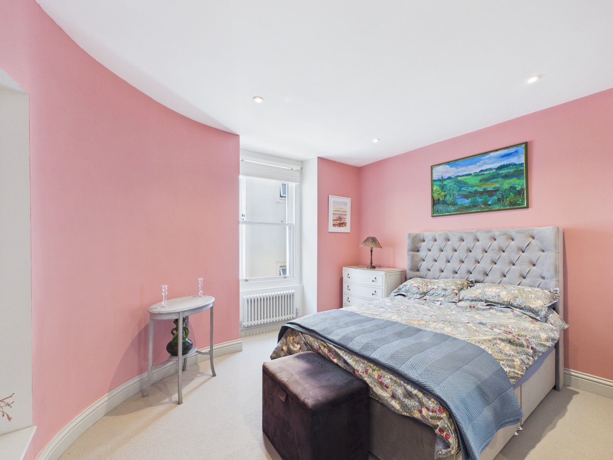 Flat North Place in Cheltenham