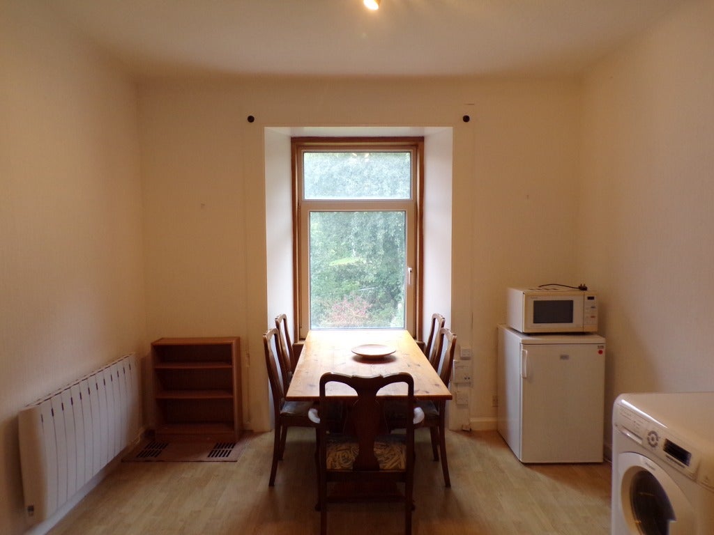 House B8000 in Tighnabruaich