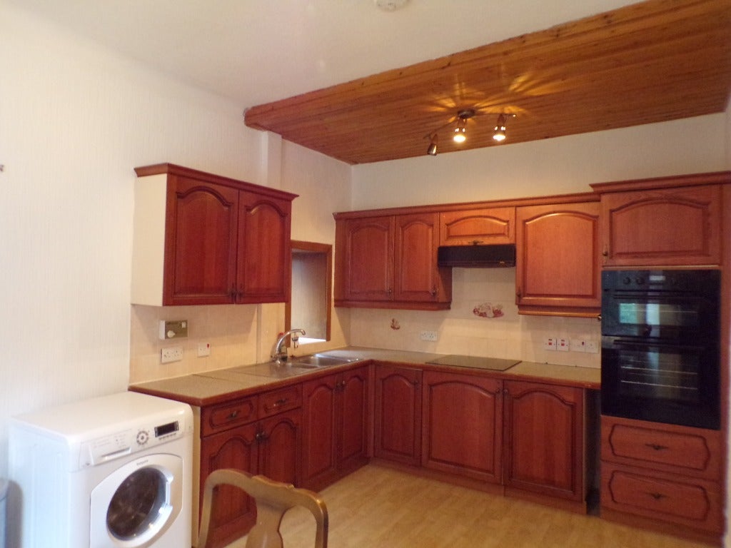 House B8000 in Tighnabruaich