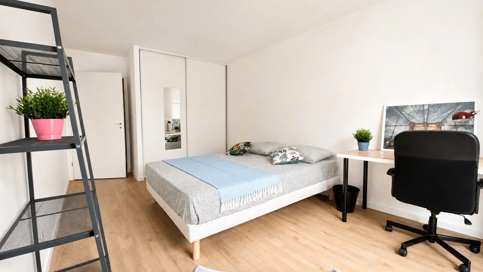 Chambre Rue Madame de Sanzillon à Clichy