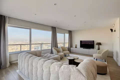 Appartement Quai André Citroën à Paris