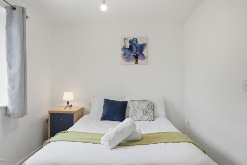 Room Chelmsford Drive in Coventry