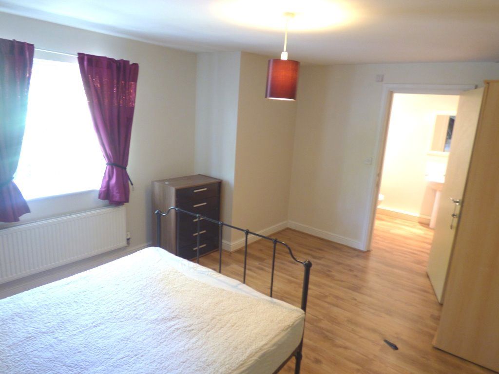 Flat Skipton Close in Hazel Grove