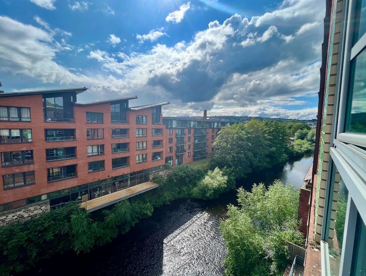 Flat Mowbray Street in Sheffield