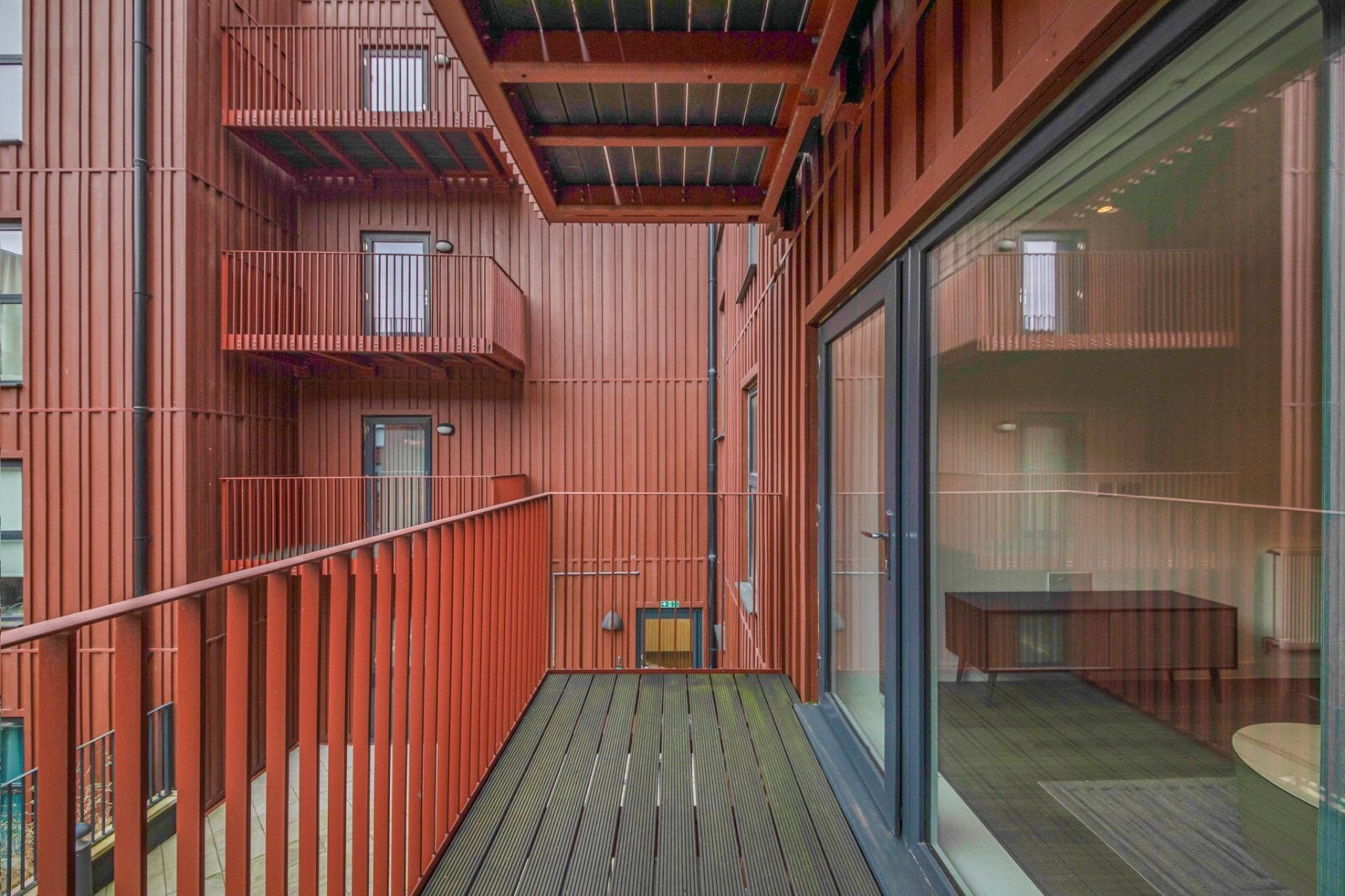 Flat Rolfe Terrace in Greater London