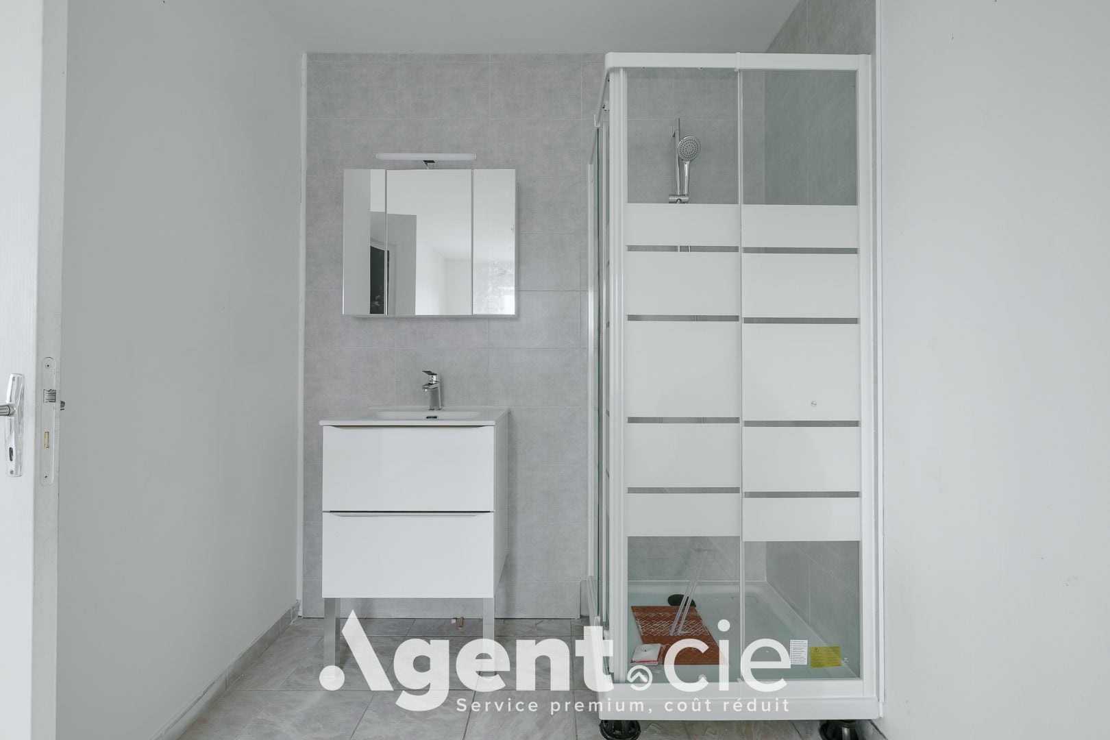 Flat Rue du Parc in Fontenay-le-Marmion