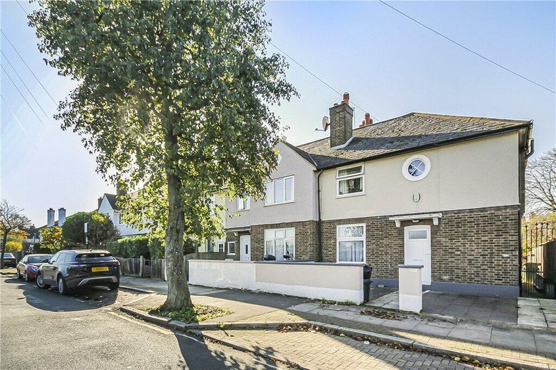 Room Openview in Greater London