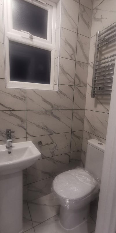 Flat Wollaton Road in Nottingham