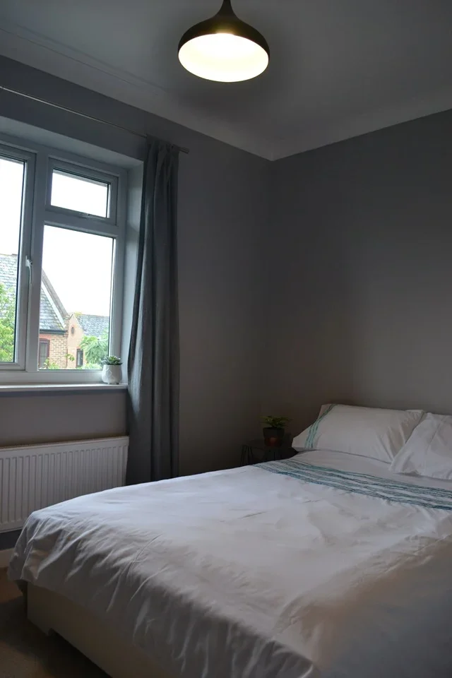 Room Sextant Avenue in Greater London