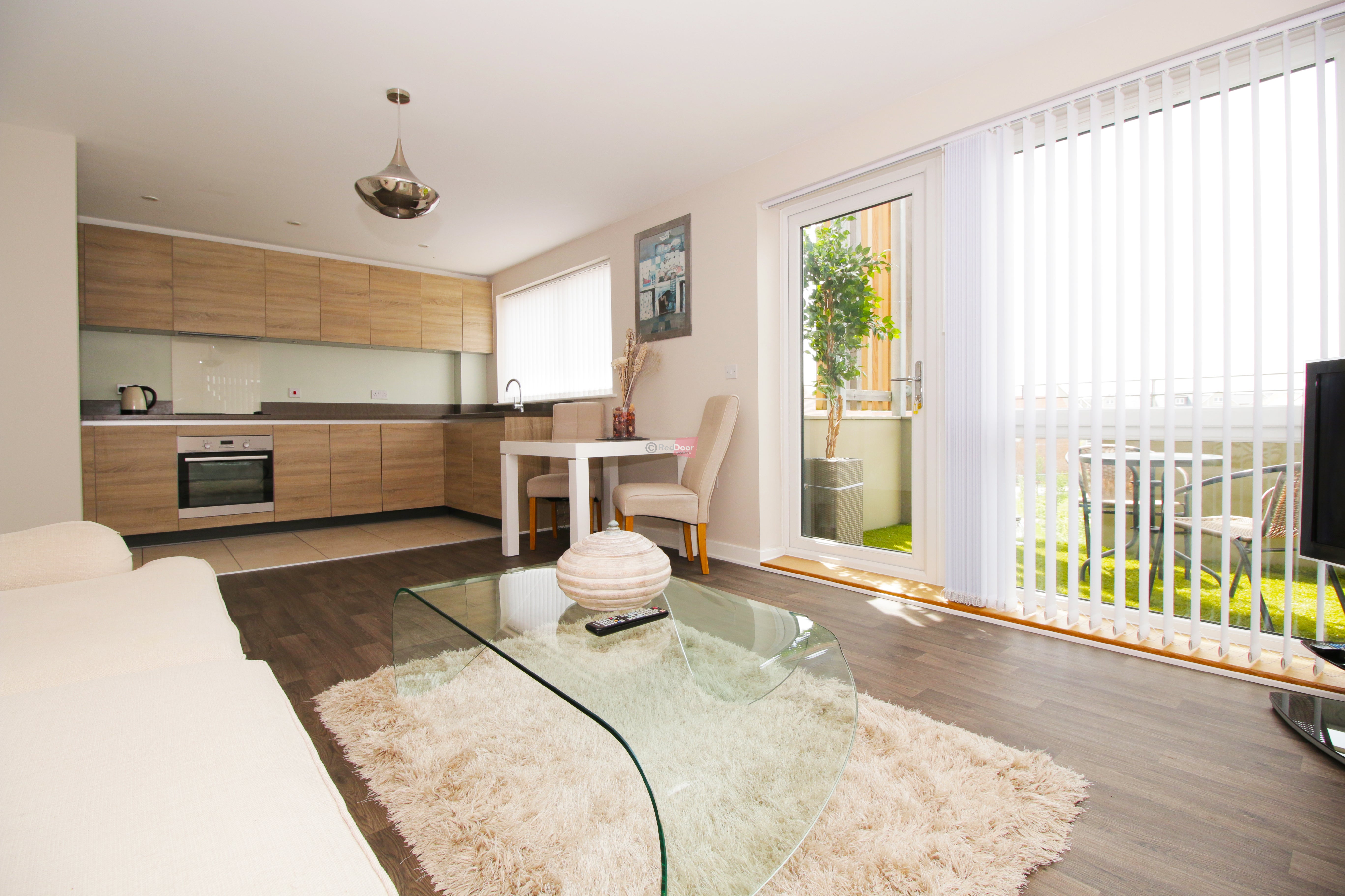 Flat Elliotts Way in Chatham