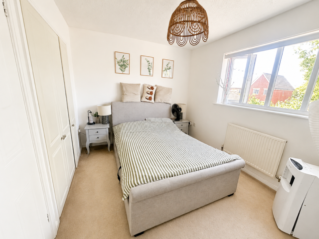 House Olivine Close in Borough of Swale