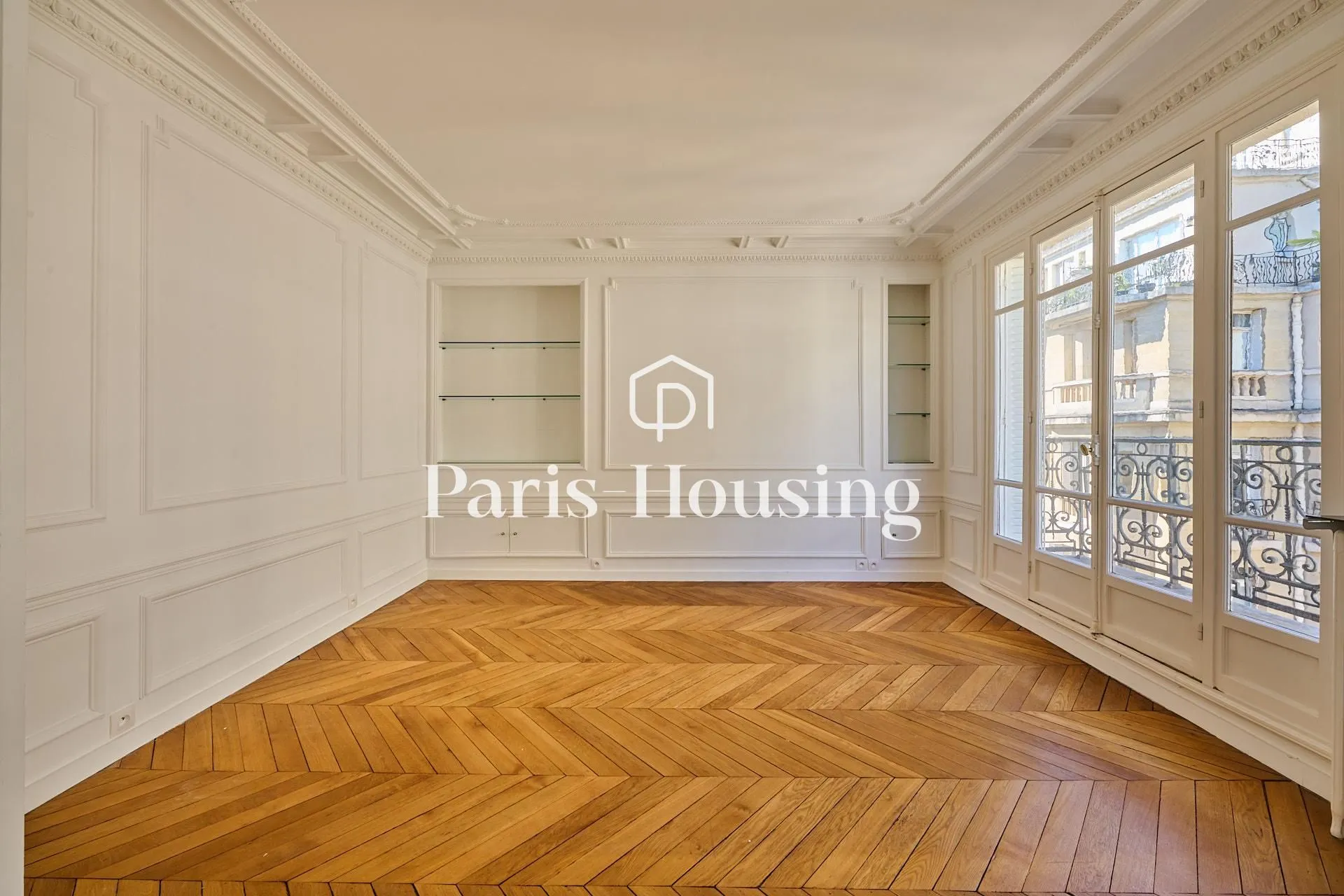 Flat Rue des Renaudes in Paris