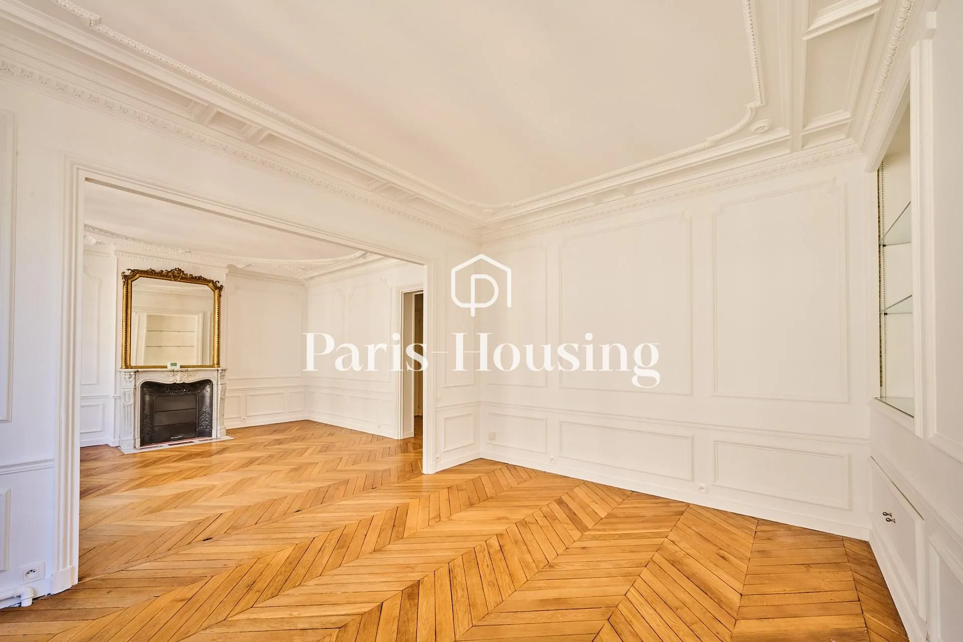Flat Rue des Renaudes in Paris