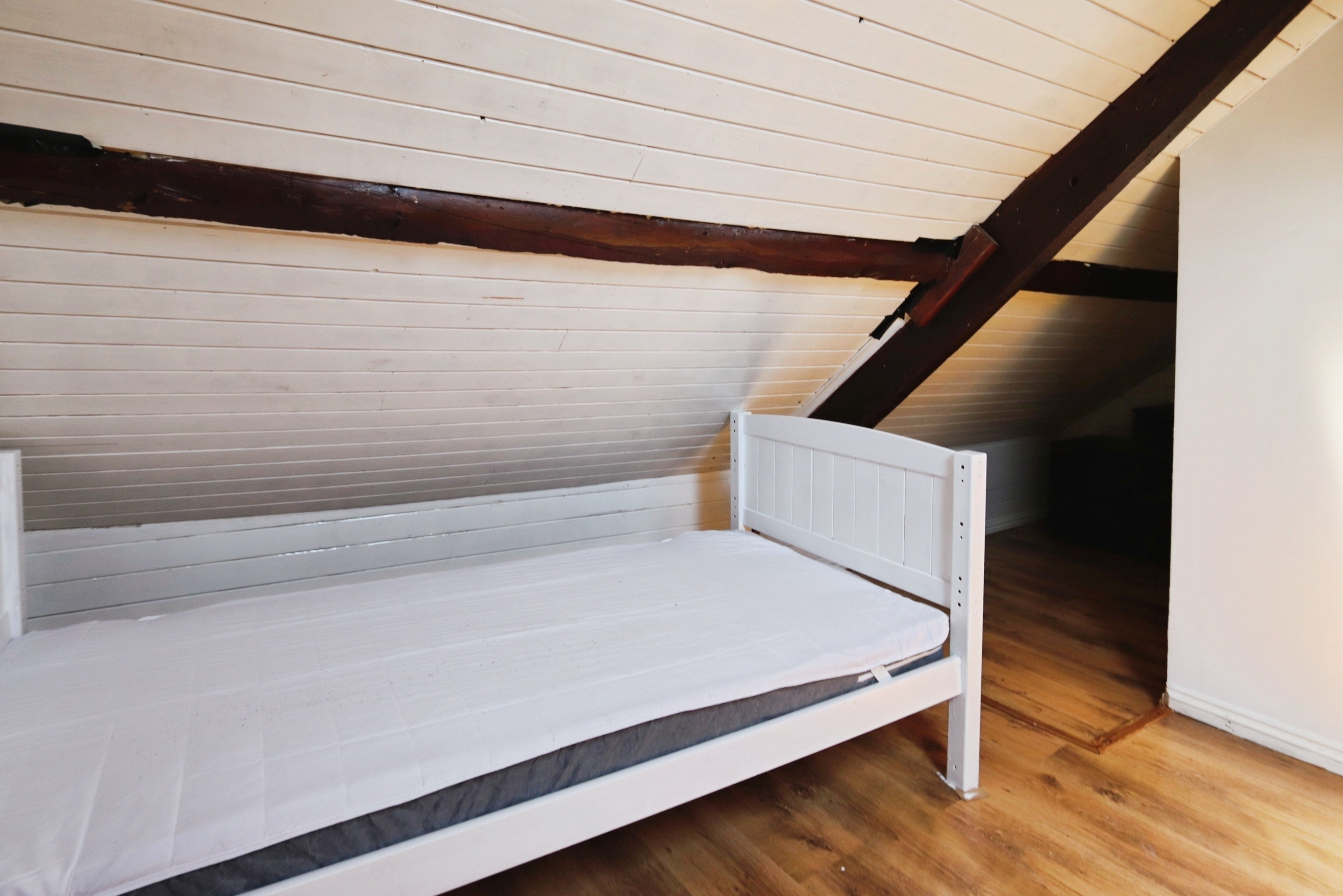 Room Goat Street in Haverfordwest