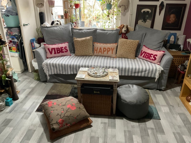 Room Acorn Way in Greater London