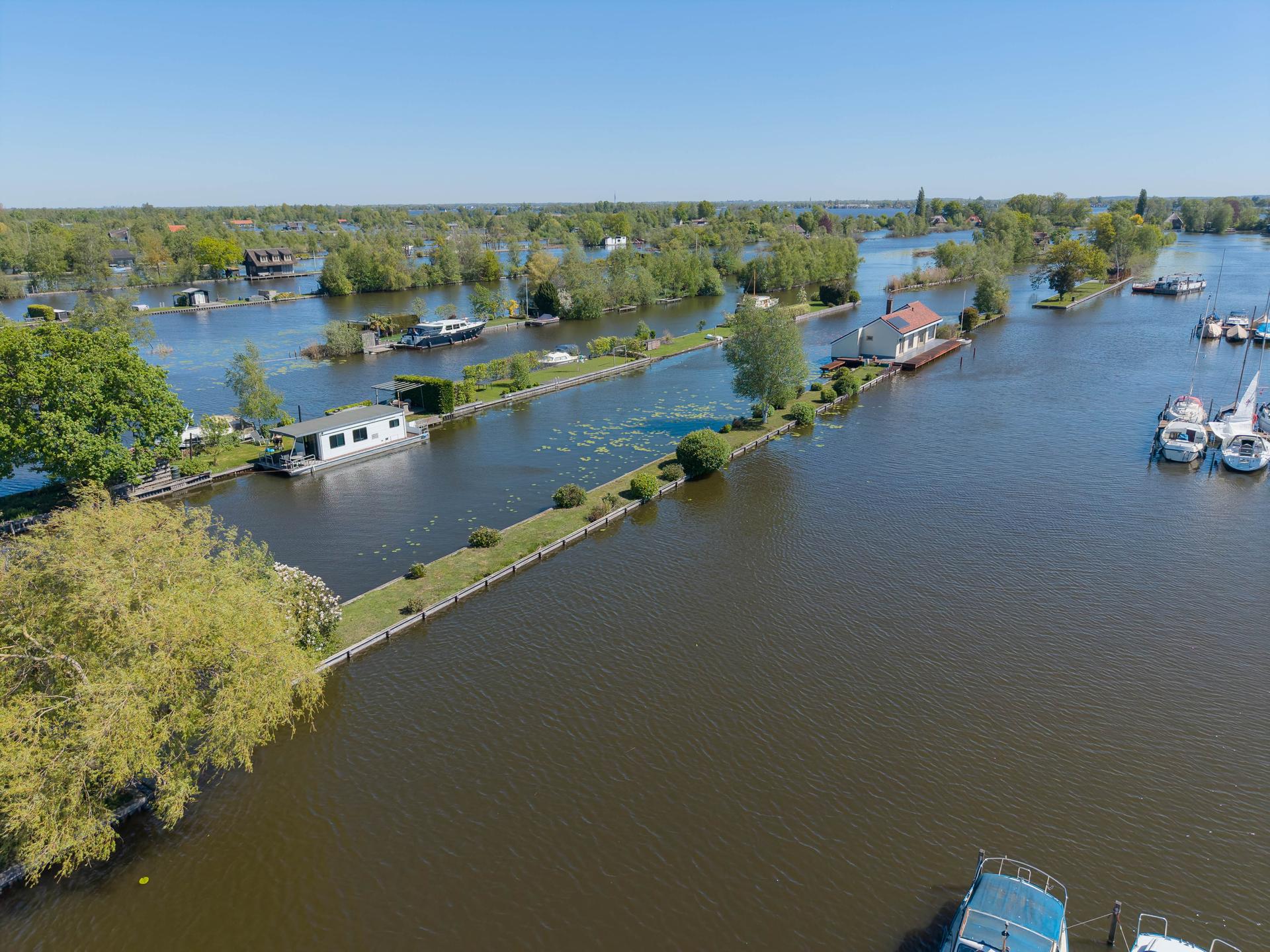 Vrijstaande woning te koop: De Plassen Noord 283, Breukelen