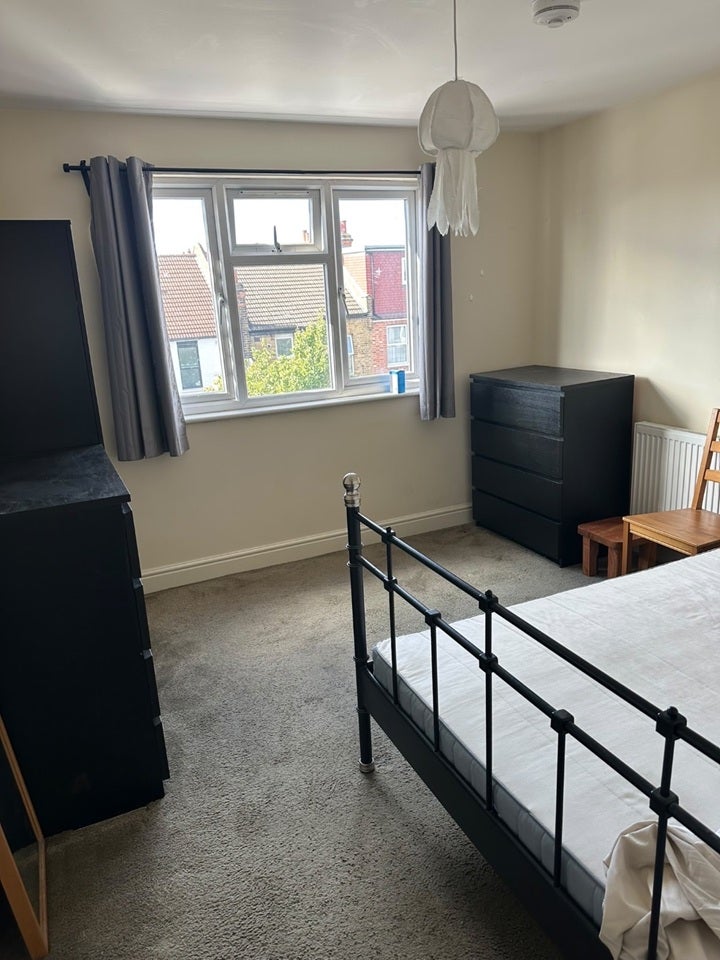 Flat Audley Road in Greater London