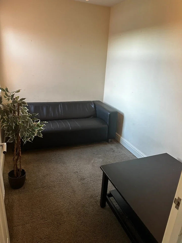 Flat Audley Road in Greater London
