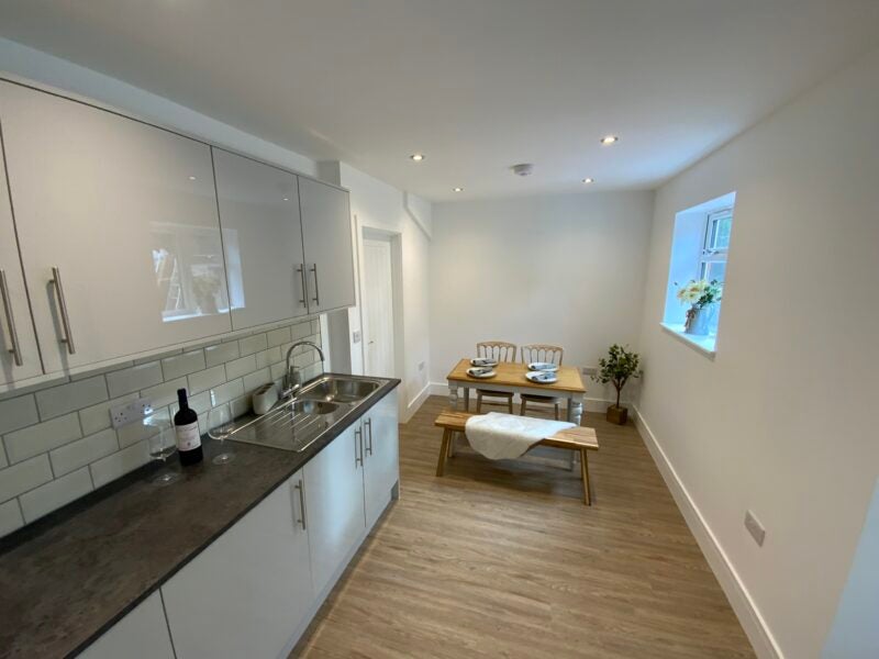 House Beech Grove in Guildford