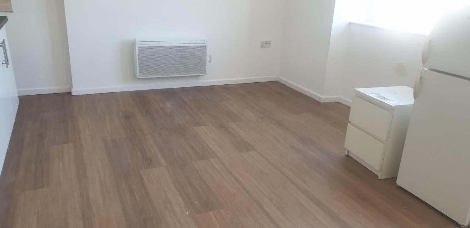 Flat North Queen Street in Bradford