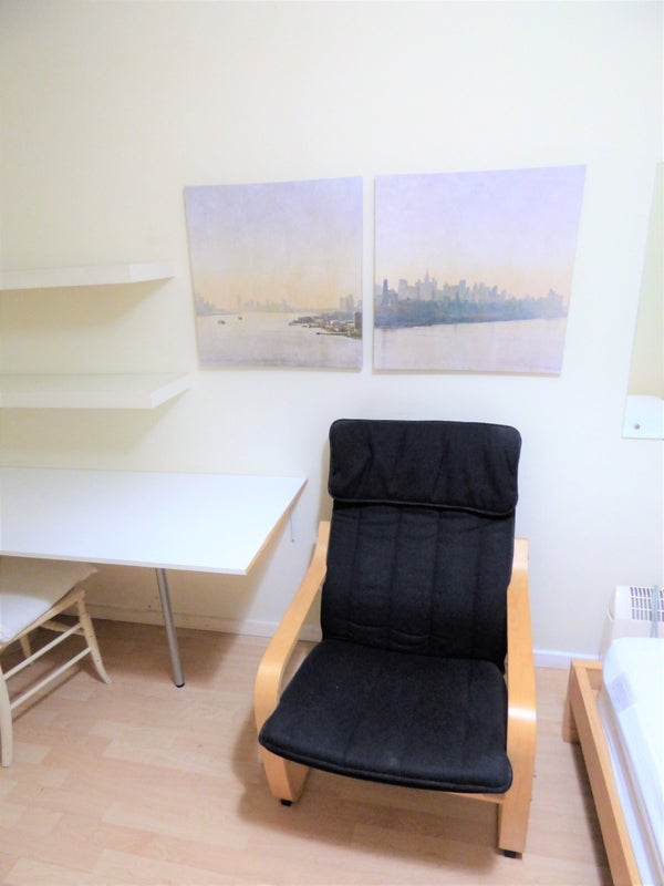 Room Boston Place in City of Westminster
