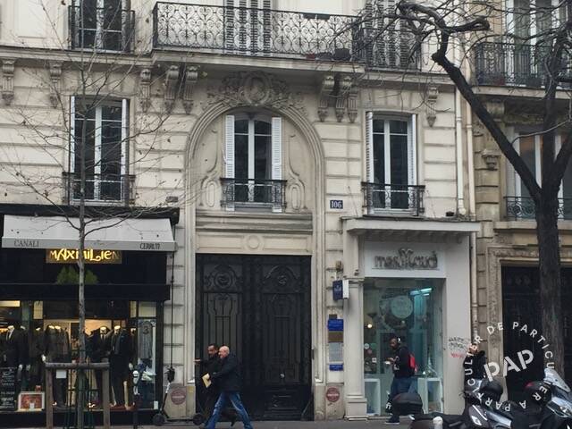 Flat Rue de l'École de Médecine in Paris