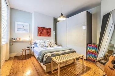 Flat Penton Place in Greater London