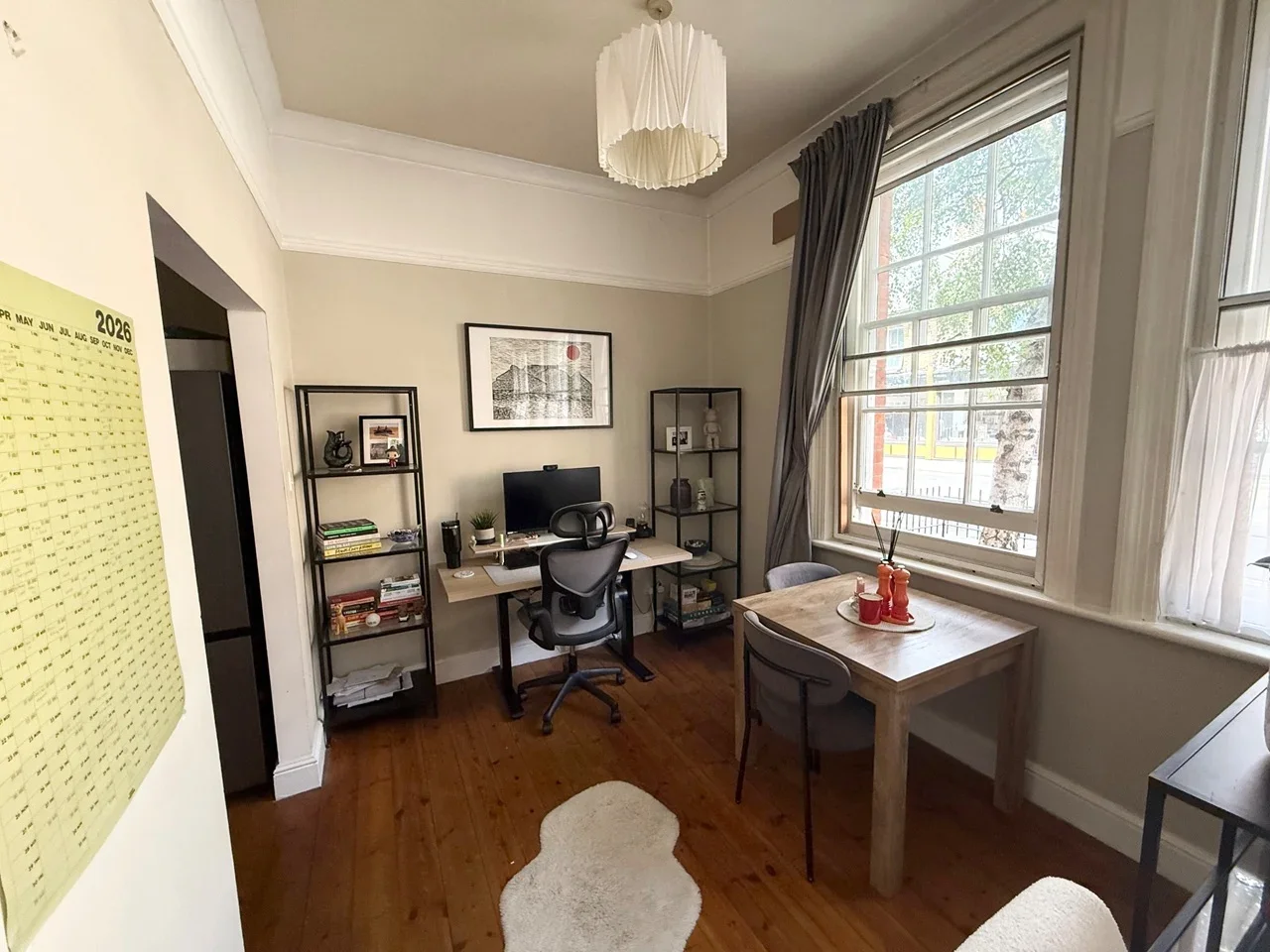Flat Kingston Road in Greater London