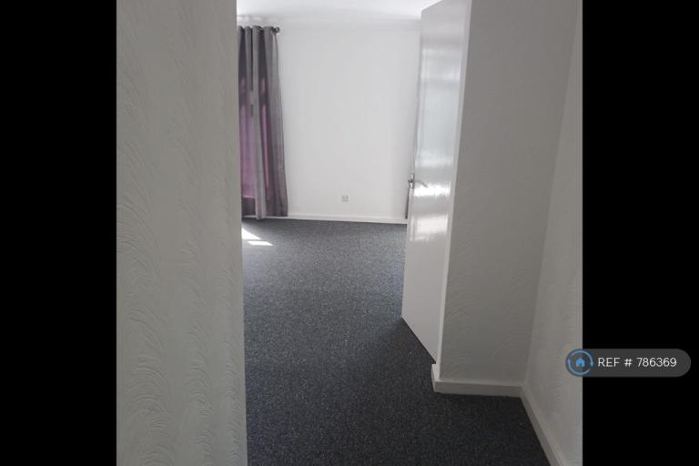 House Pendle Court in Bolton