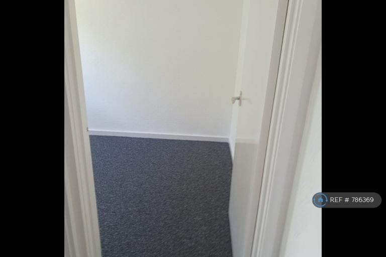 House Pendle Court in Bolton