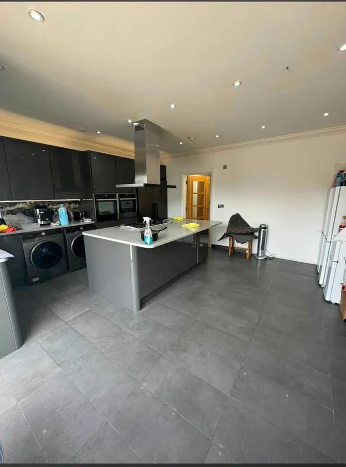 Room Thornhill Gardens in Greater London