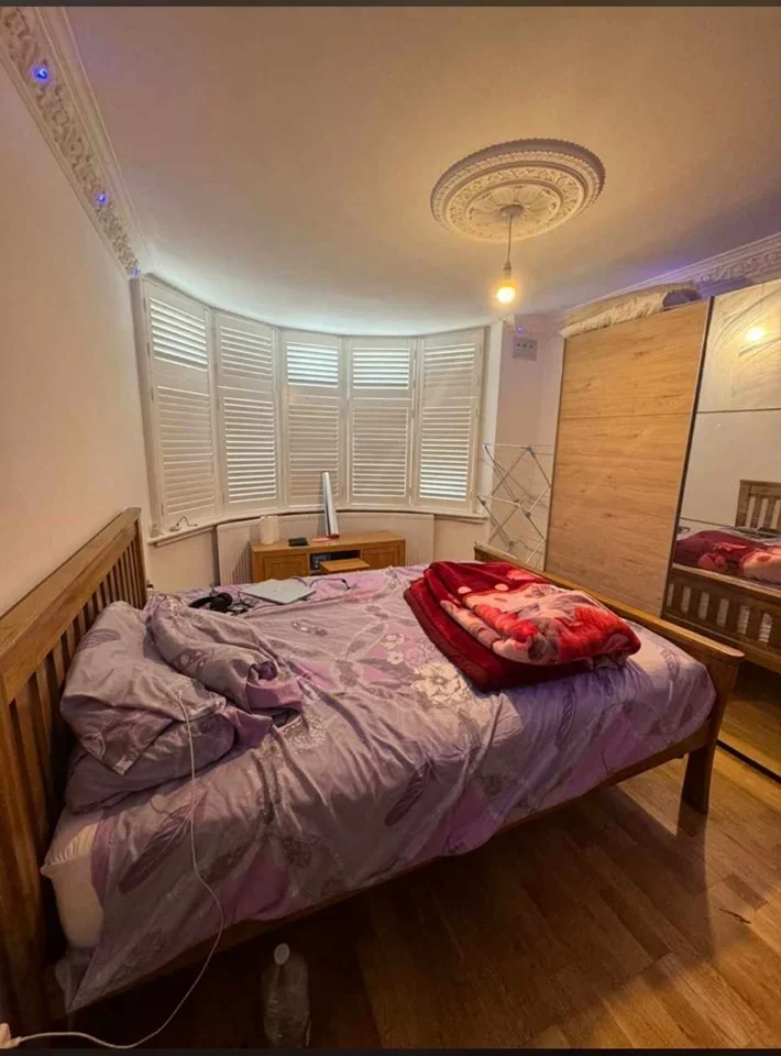 Room Thornhill Gardens in Greater London