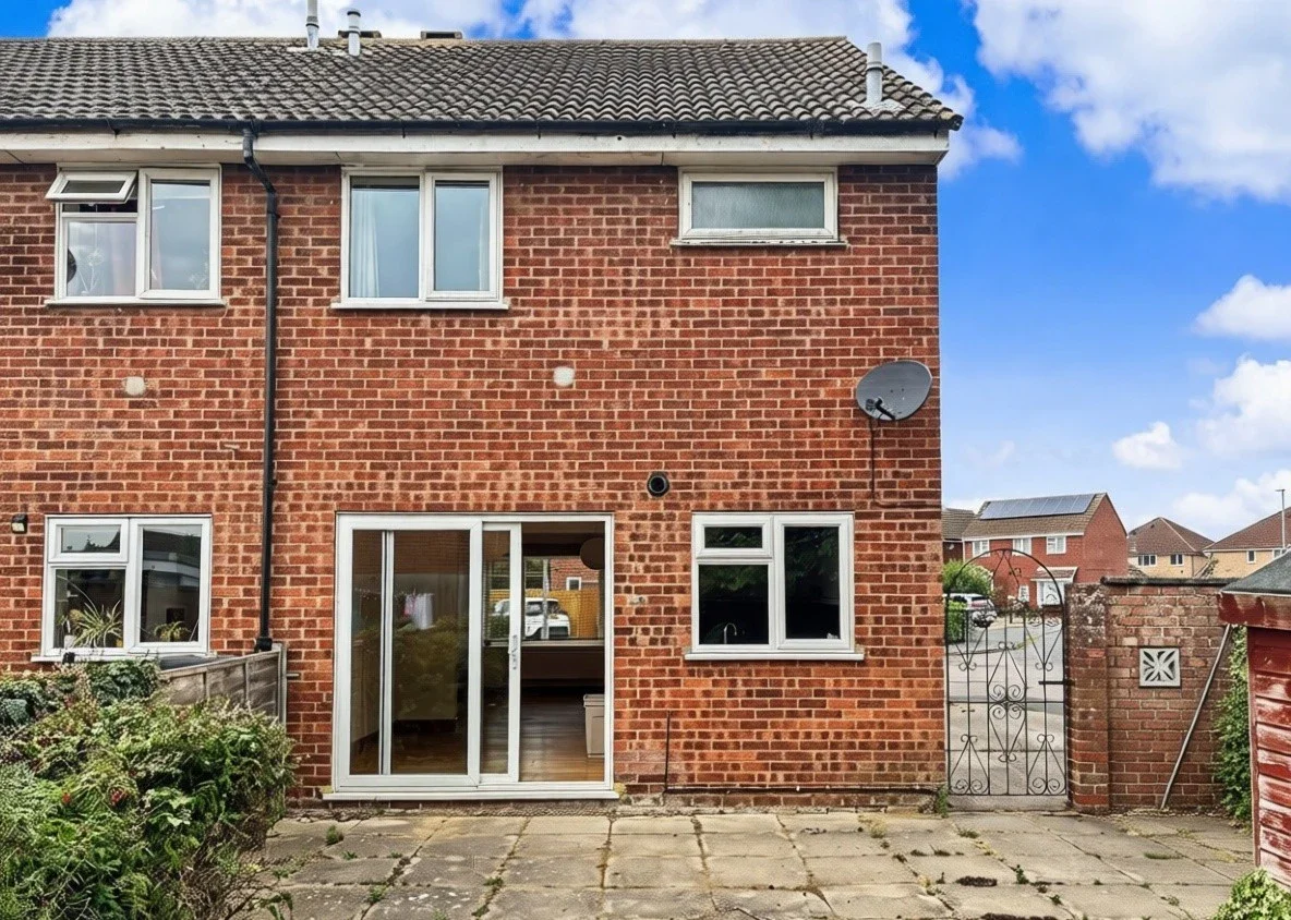 House Orwell Close in Huntingdonshire