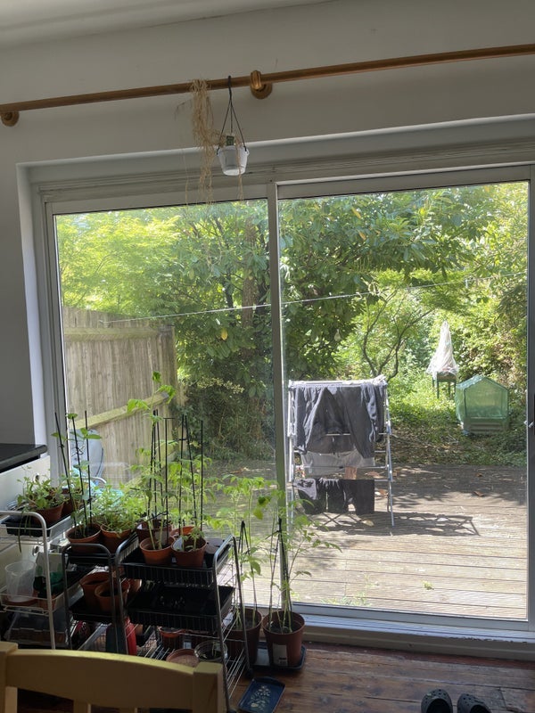 Room Kemble Road in Greater London