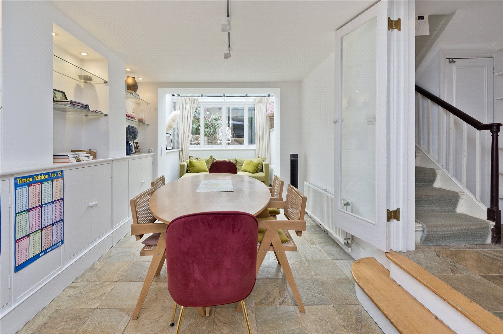 House Addison Bridge Place in Greater London