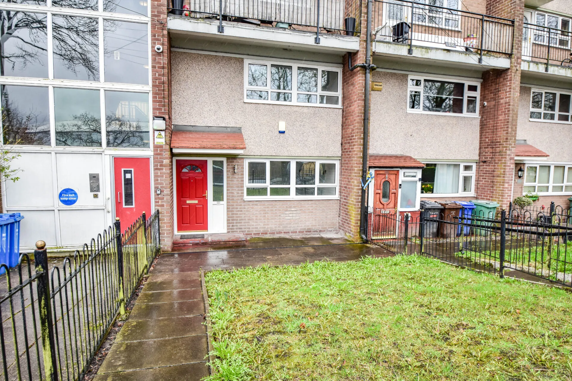 Flat Birkinbrook Close in Whitefield